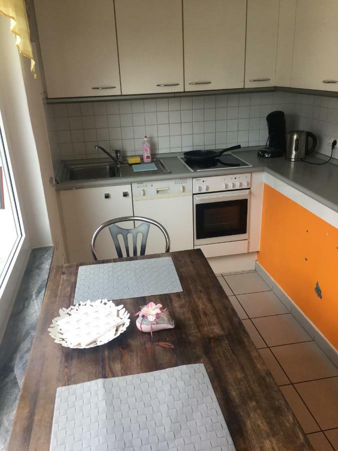 Gemuetliches Zimmer Mit Eigenem Bad/Wc/Kueche Kassel Exterior photo
